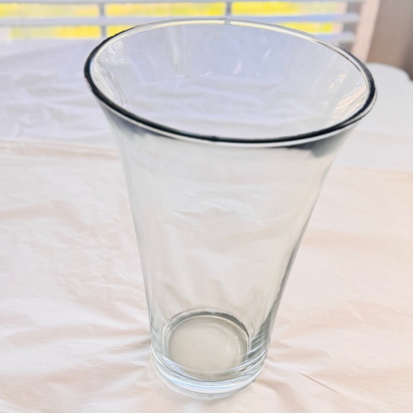 VINTAGE 12” Thick & HEAVY Solid Glass Fluted Vase - 7 LBS!! - Picture 2 of 14